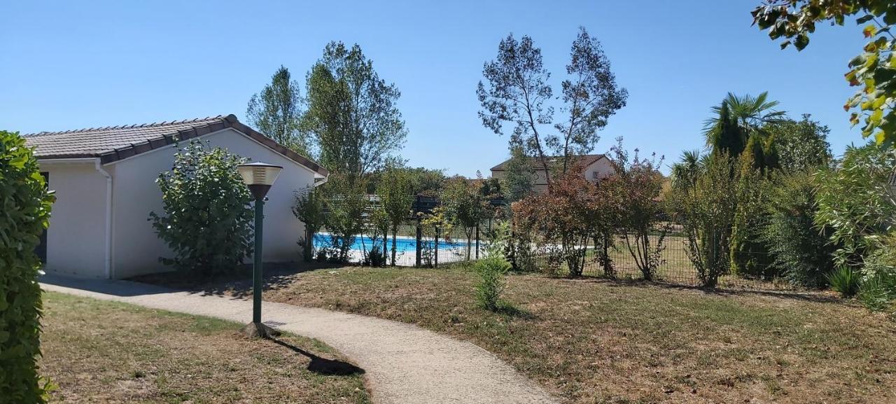 La Campagne Romantique - Avec Entree Autonome, Clim Neuve, Parking Prive & Sa Piscine ! - Saint-Sulpice  المظهر الخارجي الصورة